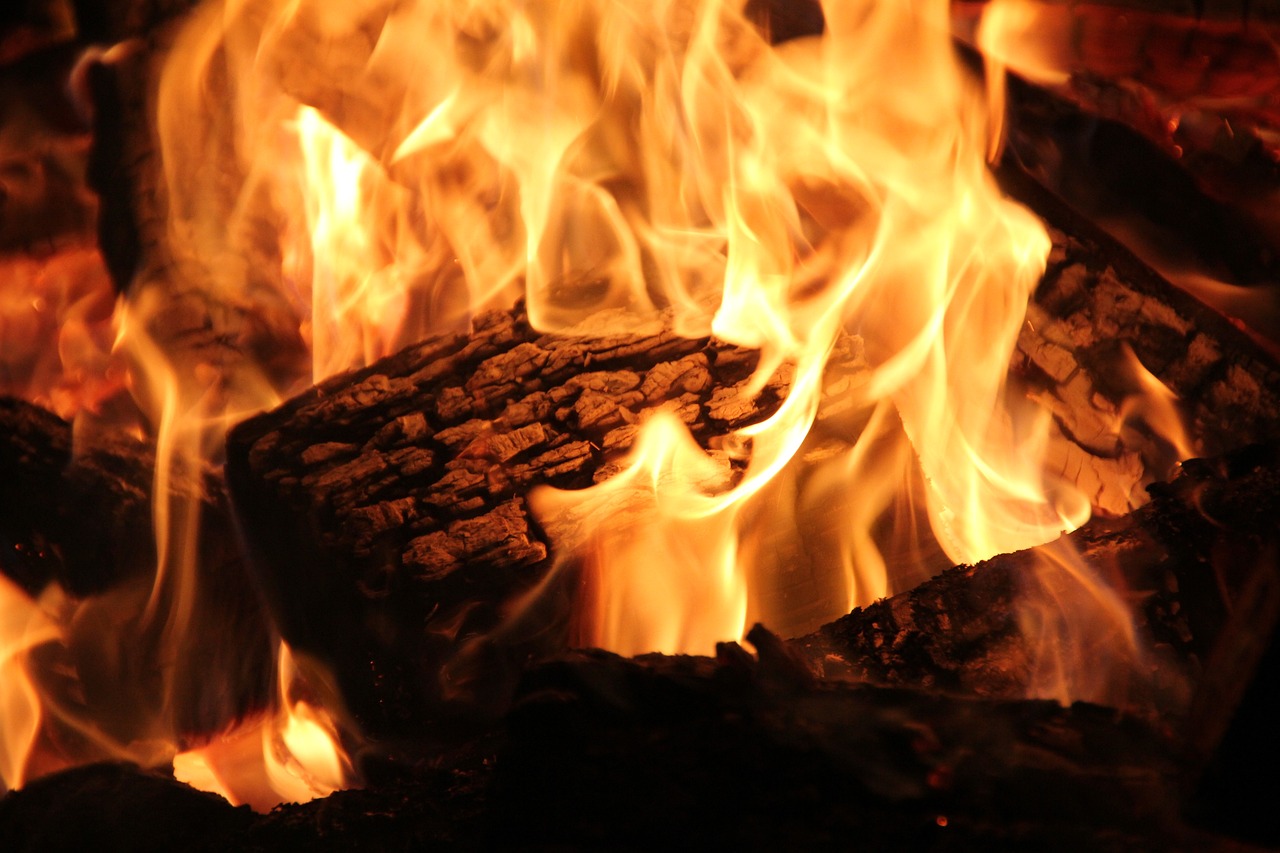 Professional Fireplace Cleaning Services In Lansing Illinois